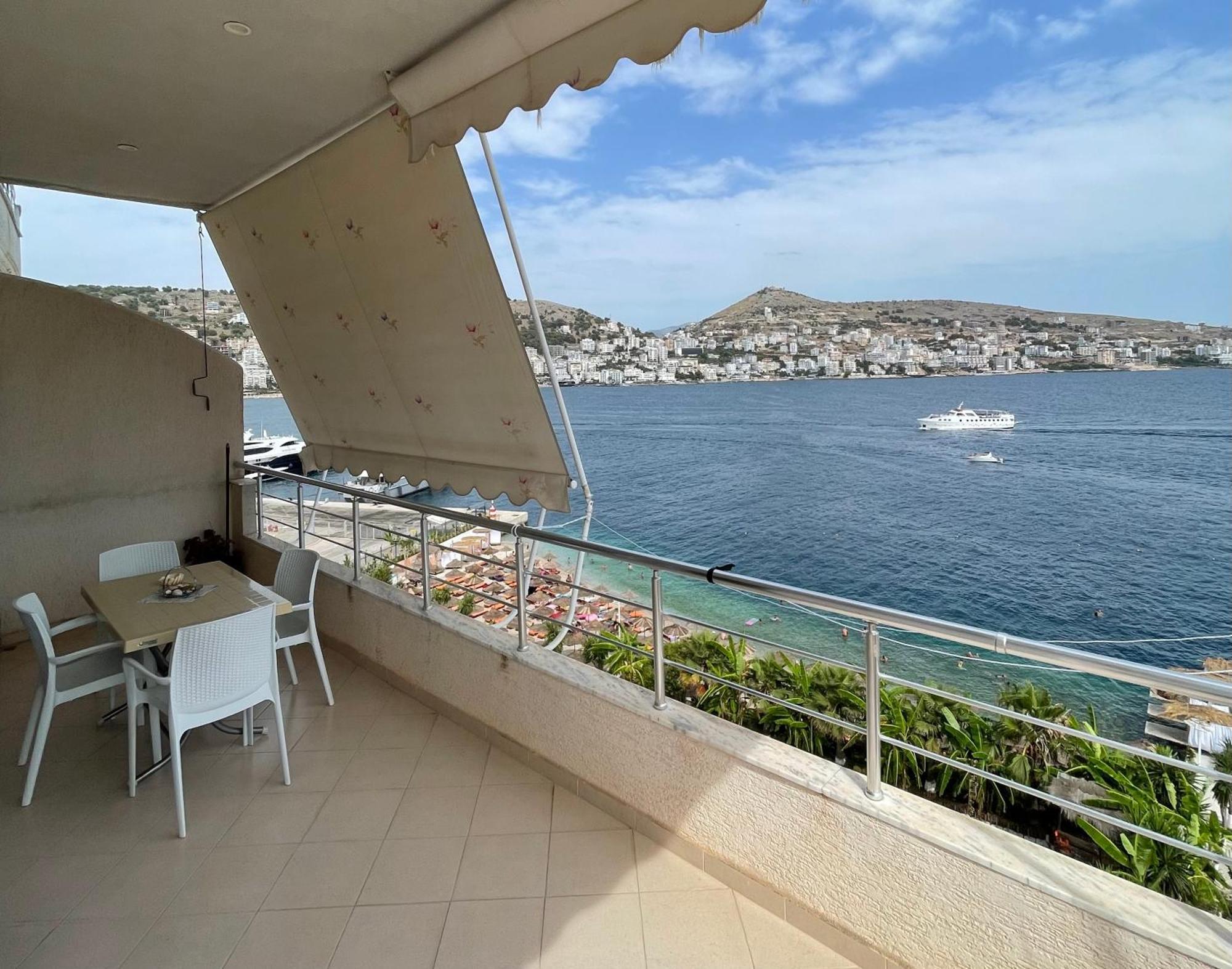 Appartement Port Side Saranda Extérieur photo